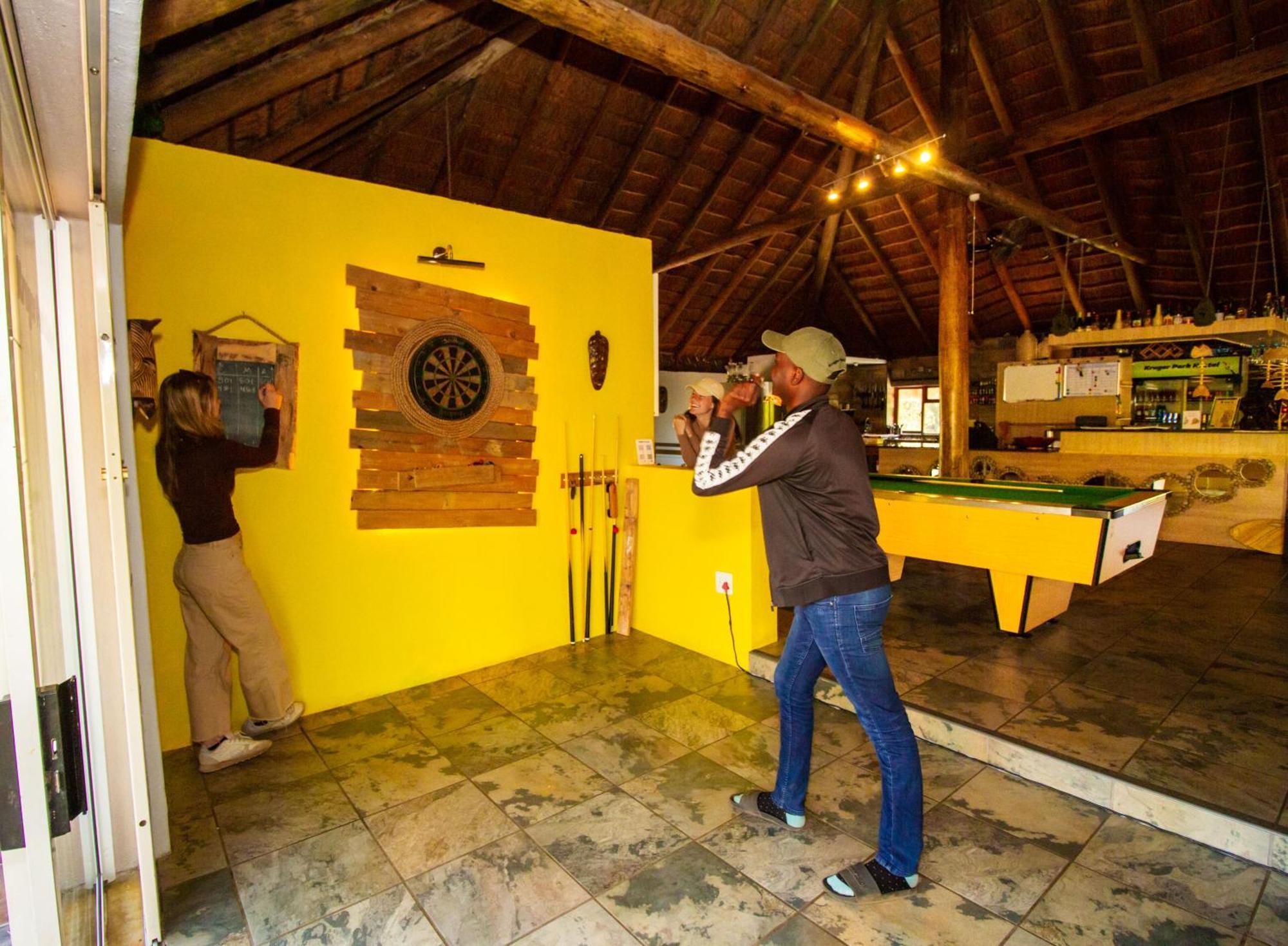 Kruger Park Hostel Marloth Park Extérieur photo