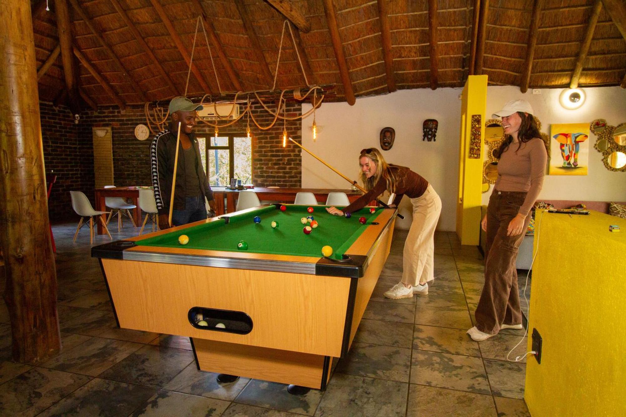 Kruger Park Hostel Marloth Park Extérieur photo