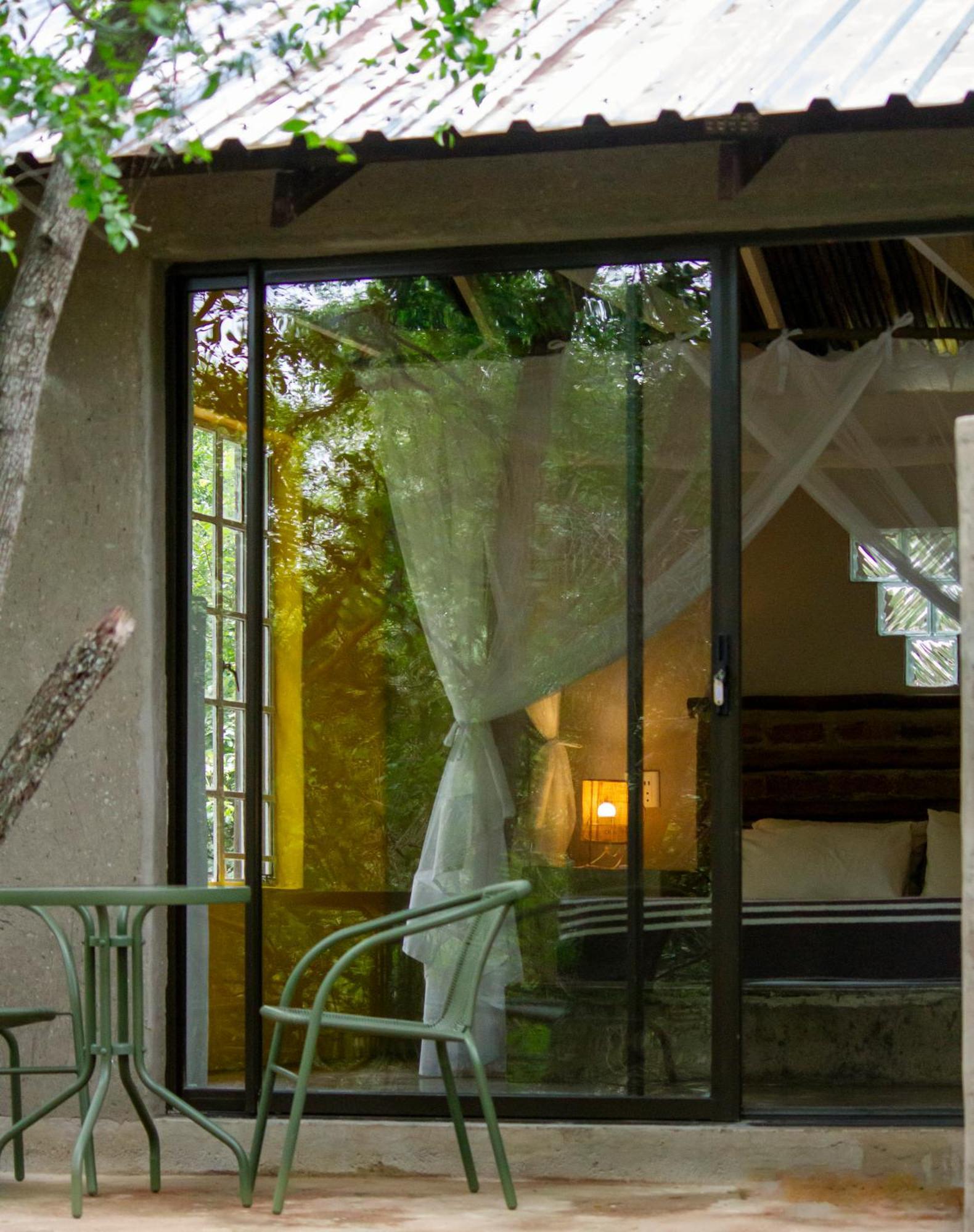 Kruger Park Hostel Marloth Park Extérieur photo